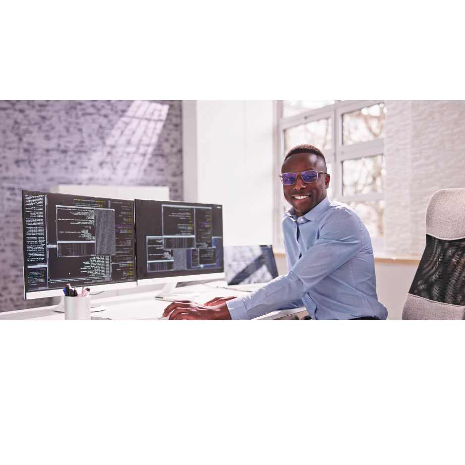 RISK ASSOCIATE